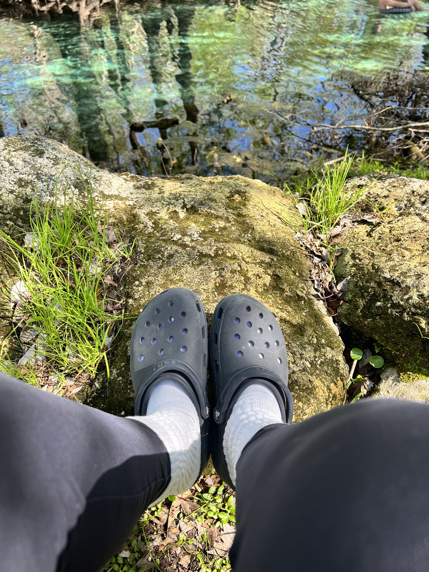 rest on rock spring water